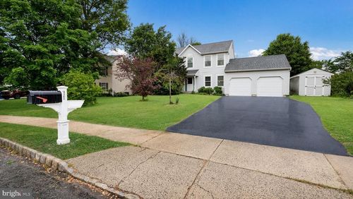 4806 Woodspring Dr, PIPERSVILLE, PA, 18947-1064 | Card Image