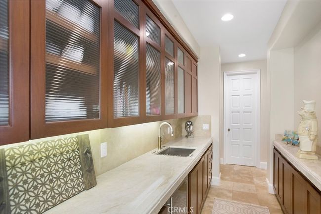 Butlers Pantry | Image 25