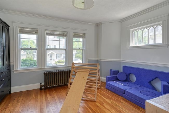 85 Roosevelt Rd, House other with 3 bedrooms, 2 bathrooms and 2 parking in Medford MA | Image 14