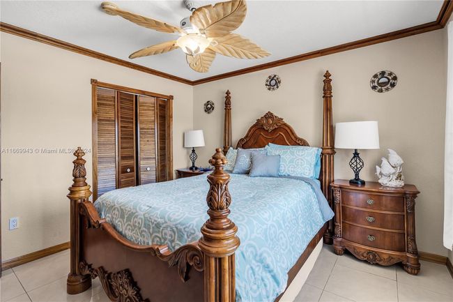 127 - 127 S Layton Dr, House other with 3 bedrooms, 2 bathrooms and null parking in Long Key FL | Image 35