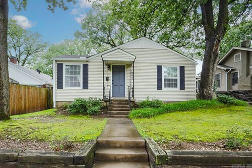 804 Clarkson St, Little Rock, AR, 72205-1844 | Card Image