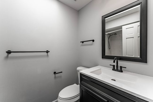 105 Roxborough Pl, Home with 4 bedrooms, 3 bathrooms and 2 parking in Inverness IL | Image 16