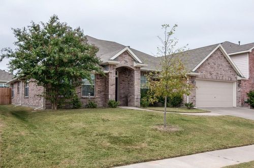 13049 Fencerow Rd, Fort Worth, TX, 76244-8103 | Card Image