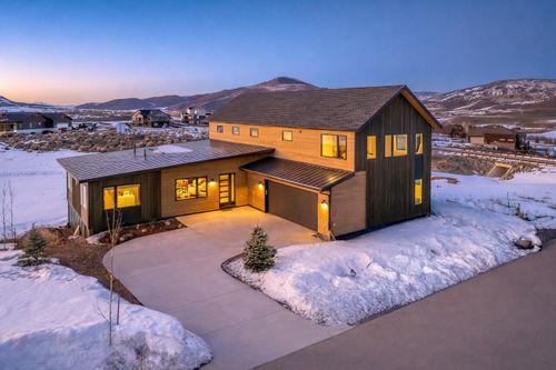 23395 Stageline Ave, Oak Creek, CO, 80467-8517 | Card Image