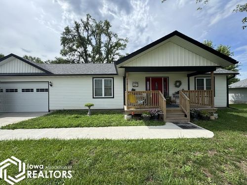 1010 W Washington St, Centerville, IA, 52544-1257 | Card Image