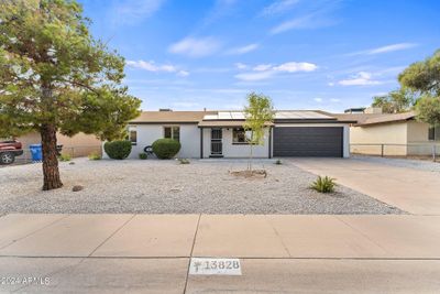 13828 N 37th Way, House other with 3 bedrooms, 3 bathrooms and null parking in Phoenix AZ | Image 3