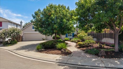2908 Winged Foot Ct, Modesto, CA, 95355-9737 | Card Image