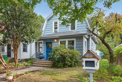 2415 E 22nd St, Minneapolis, MN, 55406-1007 | Card Image