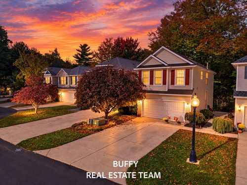 907 Bluff Creek Drive, Grand Haven, MI, 49417 | Card Image