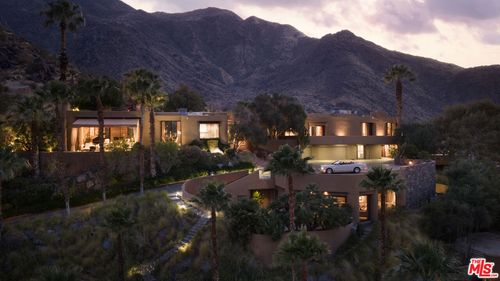 555 N Patencio Road, Palm Springs, CA, 92262 | Card Image
