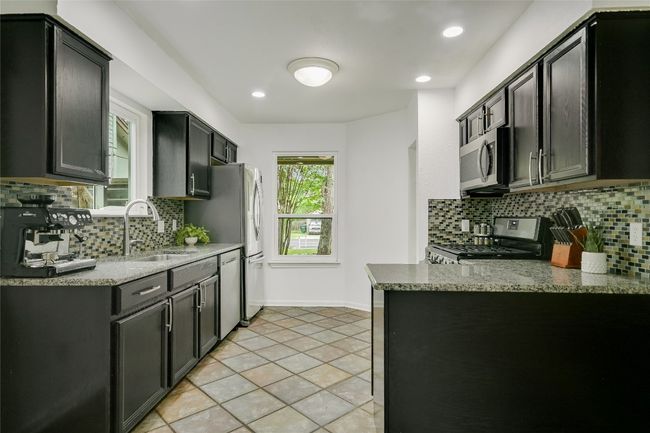 4015 Alexandria Dr, House other with 3 bedrooms, 2 bathrooms and 2 parking in Austin TX | Image 8