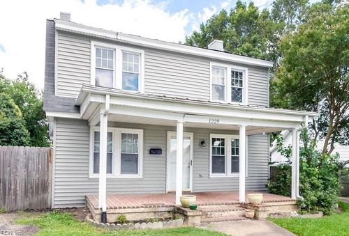 1229 Decatur St, Chesapeake, VA, 23324-2333 | Card Image