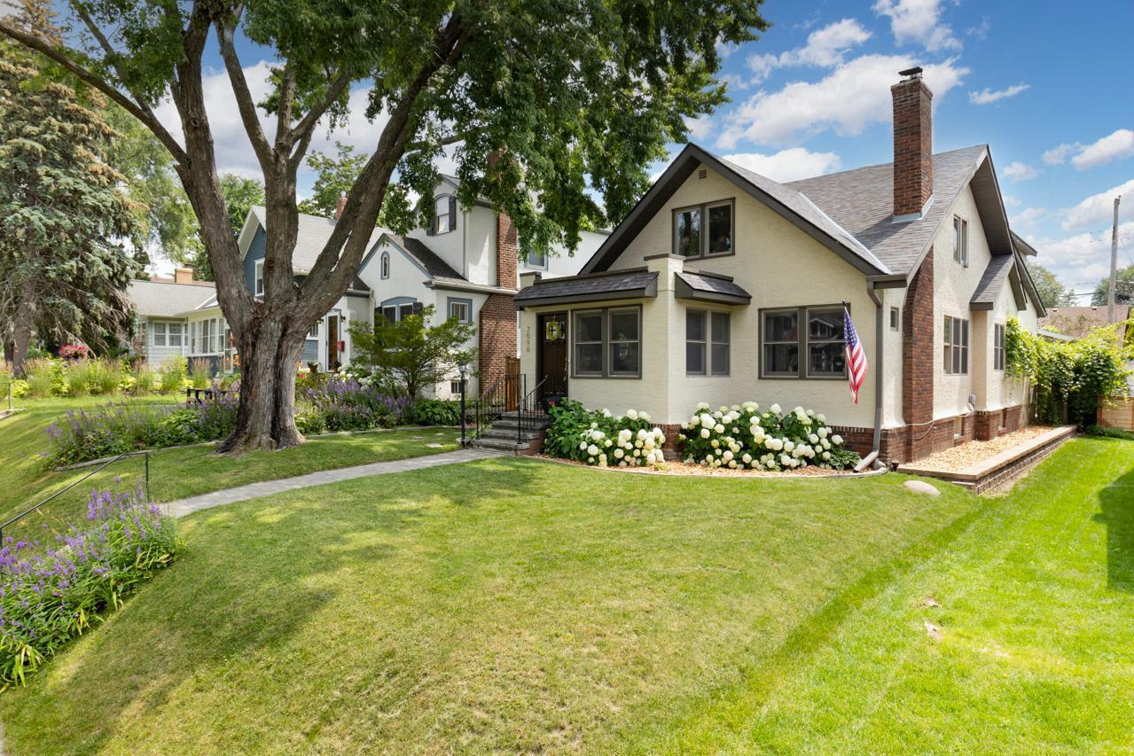 Berkeley Ave, Saint Paul, MN 55105