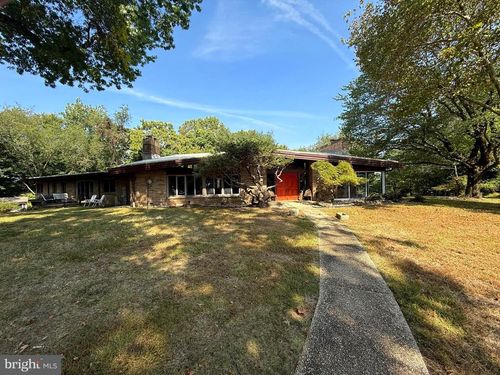 108 S Spring Valley Rd, Wilmington, DE, 19807-2430 | Card Image