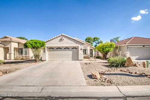 937 E Nardini St, San Tan Valley, AZ, 85140-7403 | Card Image
