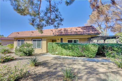 639 Pepper Tree Cir, Henderson, NV, 89014-3852 | Card Image