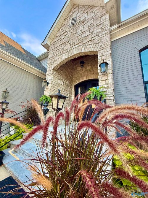 2855 Marina Dr, Athens, AL, 35611-8681 | Card Image