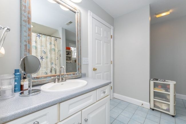 A - 80 Mechanic St, Condo with 3 bedrooms, 3 bathrooms and 3 parking in Foxborough MA | Image 31