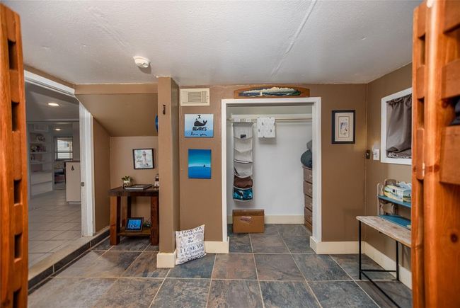 329 E Bayshore Dr, House other with 4 bedrooms, 2 bathrooms and null parking in Palacios TX | Image 16