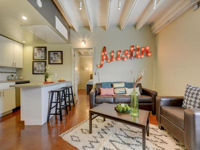 APT-102 - 2408 Leon St, Condo with 2 bedrooms, 2 bathrooms and null parking in Austin TX | Image 4