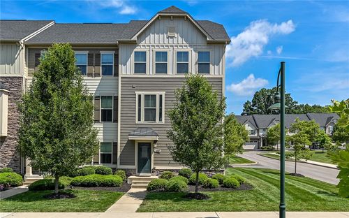 400 Fairmont Dr, Marshall, PA, 15090 | Card Image