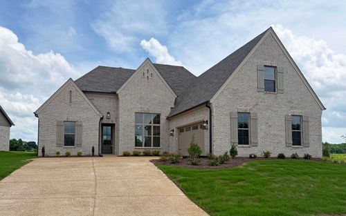 305 Valleyview Ln, Oakland, TN, 38060-5027 | Card Image