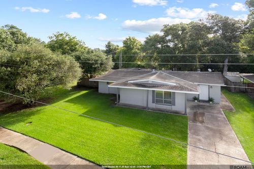 5708 Cypress St, Saint Francisville, LA, 70775-4506 | Card Image