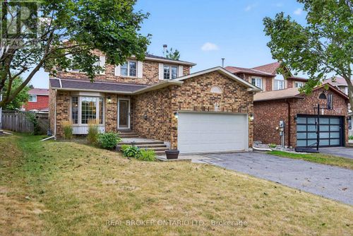 13 Balliston Road, Barrie (West Bayfield), ON, L4N6Z6 | Card Image