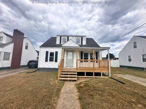 109 English Rd, Point Pleasant, WV, 25550-1711 | Card Image