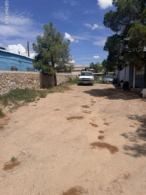 5617 Rosa Avenue, El Paso, TX, 79905 | Card Image