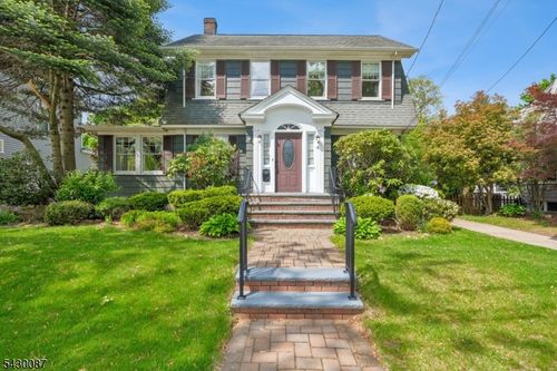 21 Bounty St, Metuchen, NJ, 08840-2501 | Card Image
