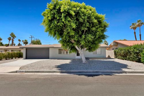 73765 Catalina Way, Palm Desert, CA, 92260-2907 | Card Image
