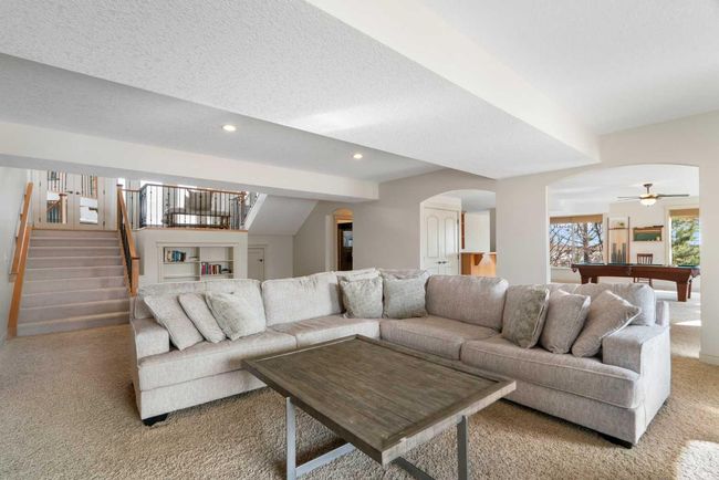 104 Grizzly Rise, House other with 6 bedrooms, 5 bathrooms and null parking in Cochrane AB | Image 26