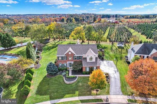 211 Paperbirch Dr, Collegeville, PA, 19426-2893 | Card Image