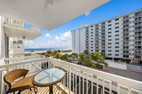 412-401 Ocean Dr, Miami Beach, FL, 33139 | Card Image