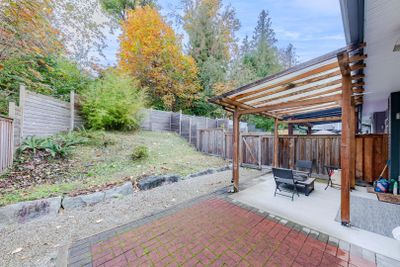 13501 Nelson Peak Dr, Home with 4 bedrooms, 3 bathrooms and 4 parking in Maple Ridge BC | Image 2