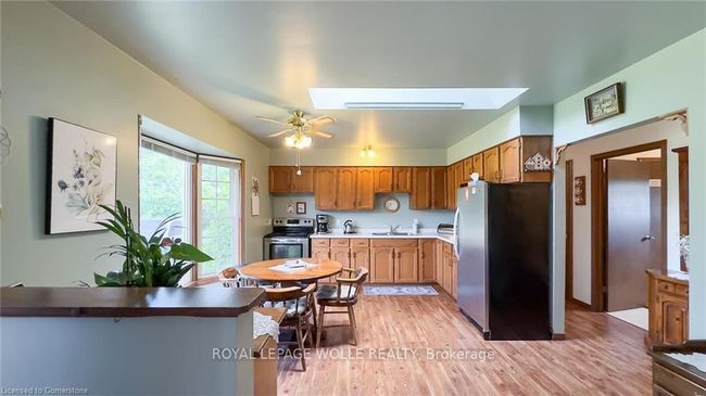 73034 Claudette Dr, House other with 3 bedrooms, 2 bathrooms and 6 parking in Zurich ON | Image 8