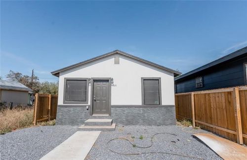 321 E 3rd St, San Juan, TX, 78589-3017 | Card Image