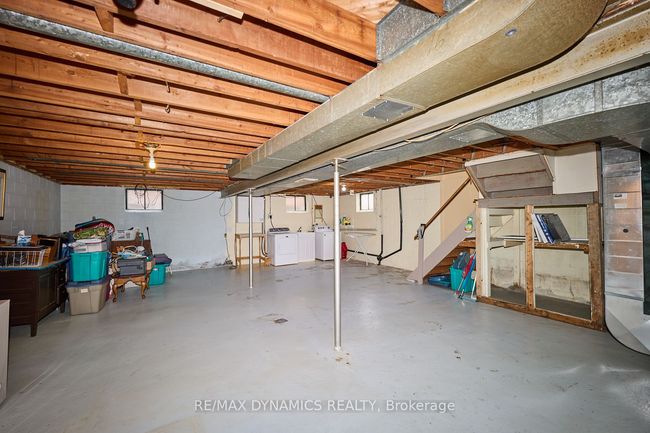 34 Barron St, House other with 3 bedrooms, 1 bathrooms and 3 parking in Welland ON | Image 24