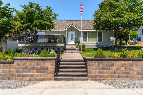 2548 Entiat Way, Entiat, WA, 98822-9710 | Card Image