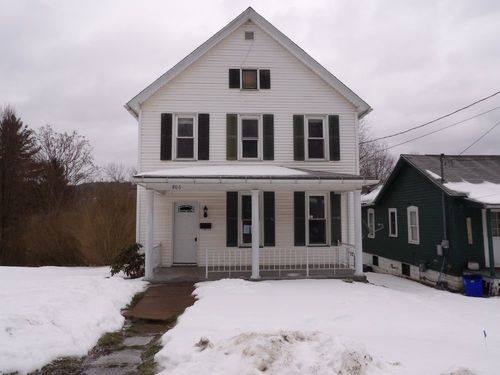 806 E 4th St, Oil City, PA, 16301 | Card Image