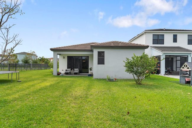 16450 Sandy Shore Dr, House other with 2 bedrooms, 2 bathrooms and null parking in Westlake FL | Image 27
