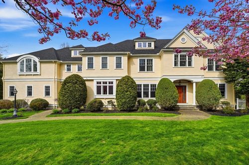 8 Porter Ln, Lexington, MA, 02420-1847 | Card Image