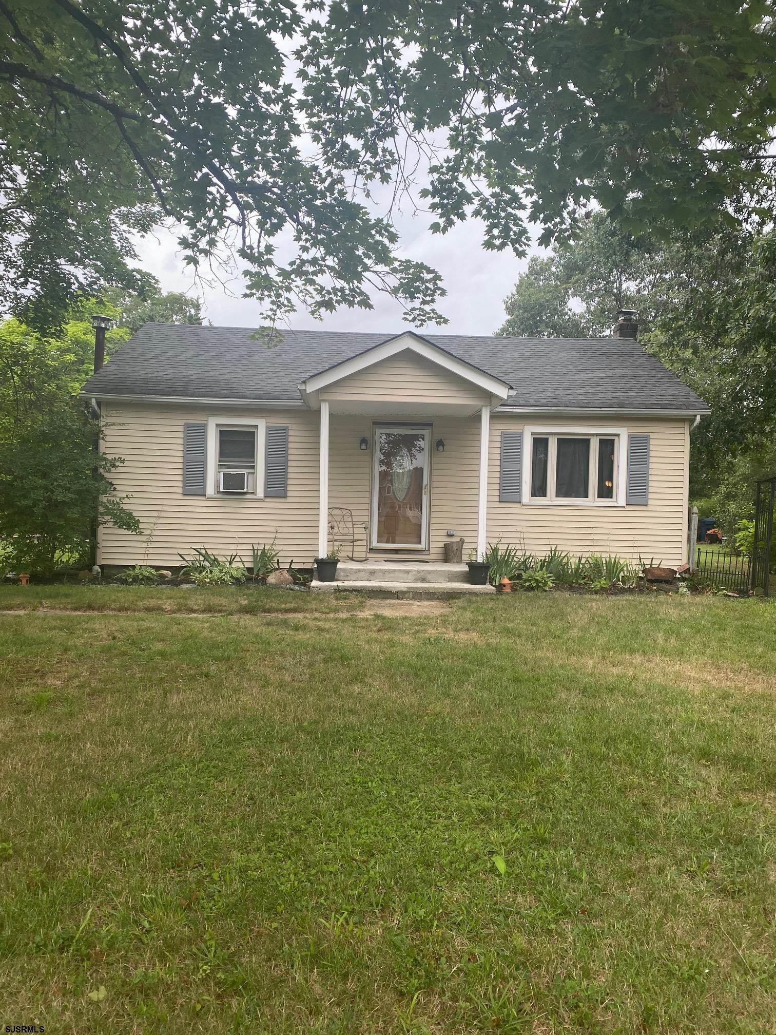 Columbia Rd, Hammonton, NJ 08037