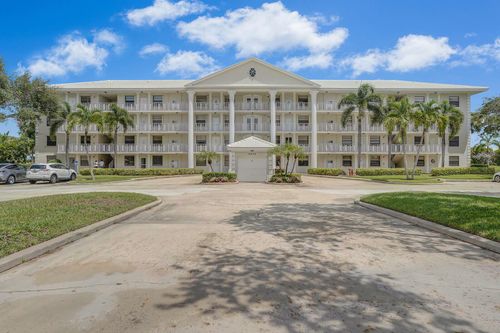 105-6073 Balboa Cir, Boca Raton, FL, 33433-8161 | Card Image