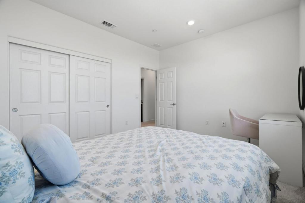 Residential in Hollister 4