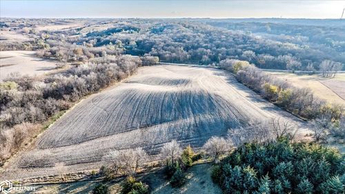 2407 335th St, Missouri Valley, IA, 51555-8070 | Card Image