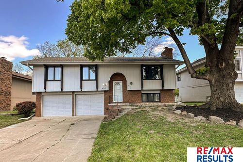 6717 S 75th St, Ralston, NE, 68127-4323 | Card Image