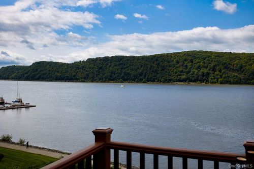 38b-38 Hurlihe St, Poughkeepsie, NY, 12601-3914 | Card Image