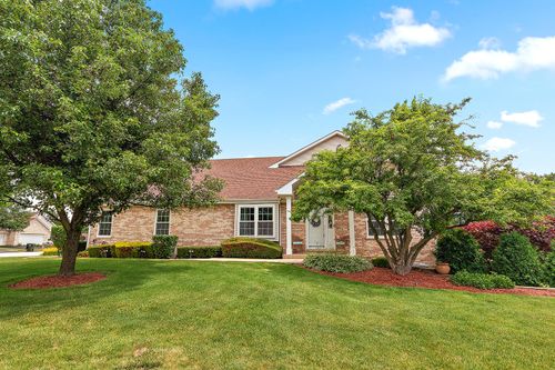 688 Grace Ct, New Lenox, IL, 60451-9282 | Card Image